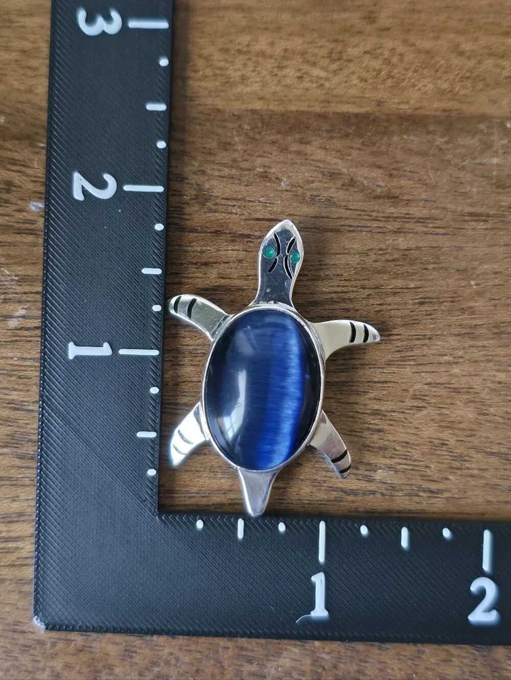 Sterling Silver Turtle Brooch with Blue Cat's Eye Stone 925